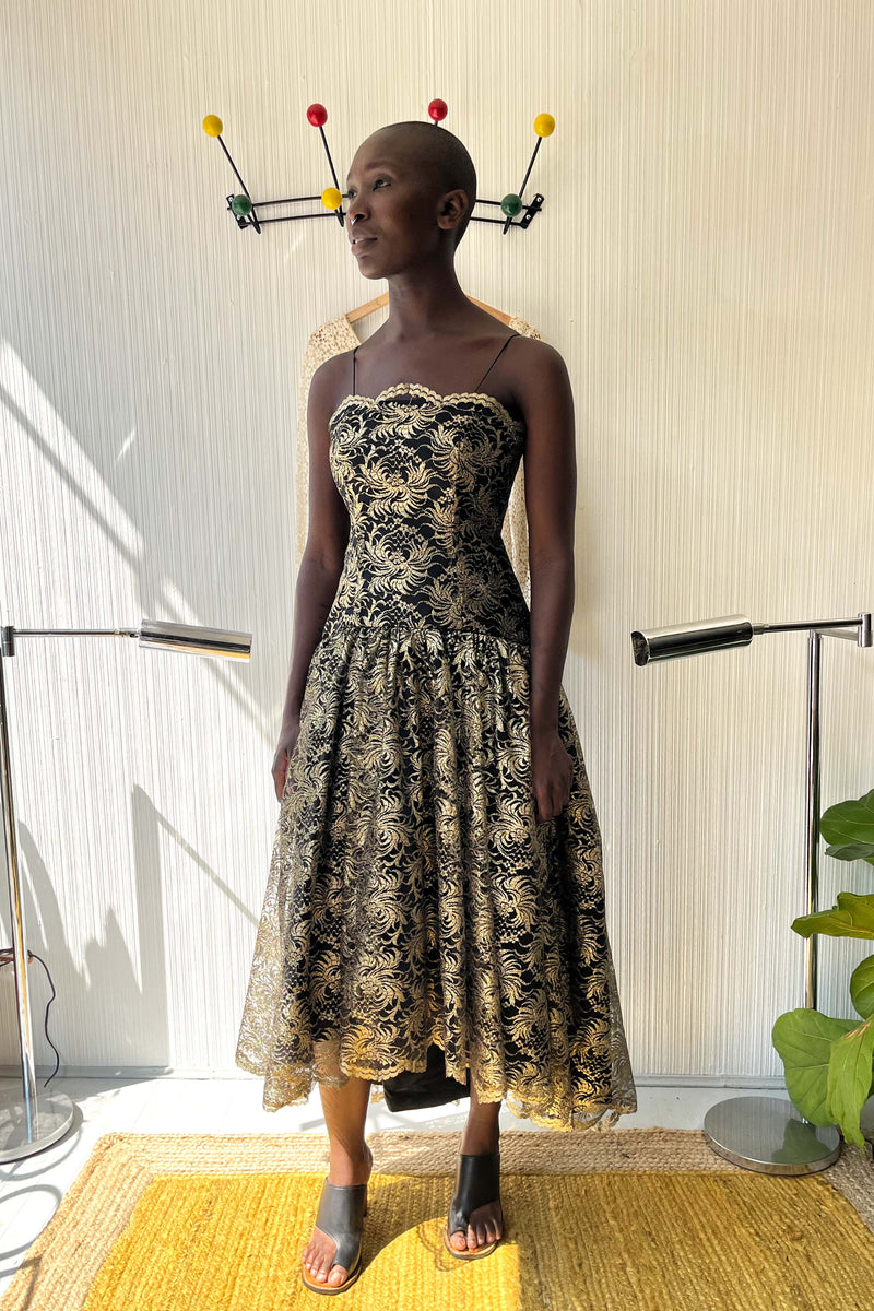 green emerald velvet dress Saks Fifth Avenue Metallic Lace Dress Moore Vintage Archive green emerald velvet dress Saks Fifth Avenue Metallic Lace Dress Moore Vintage Archive