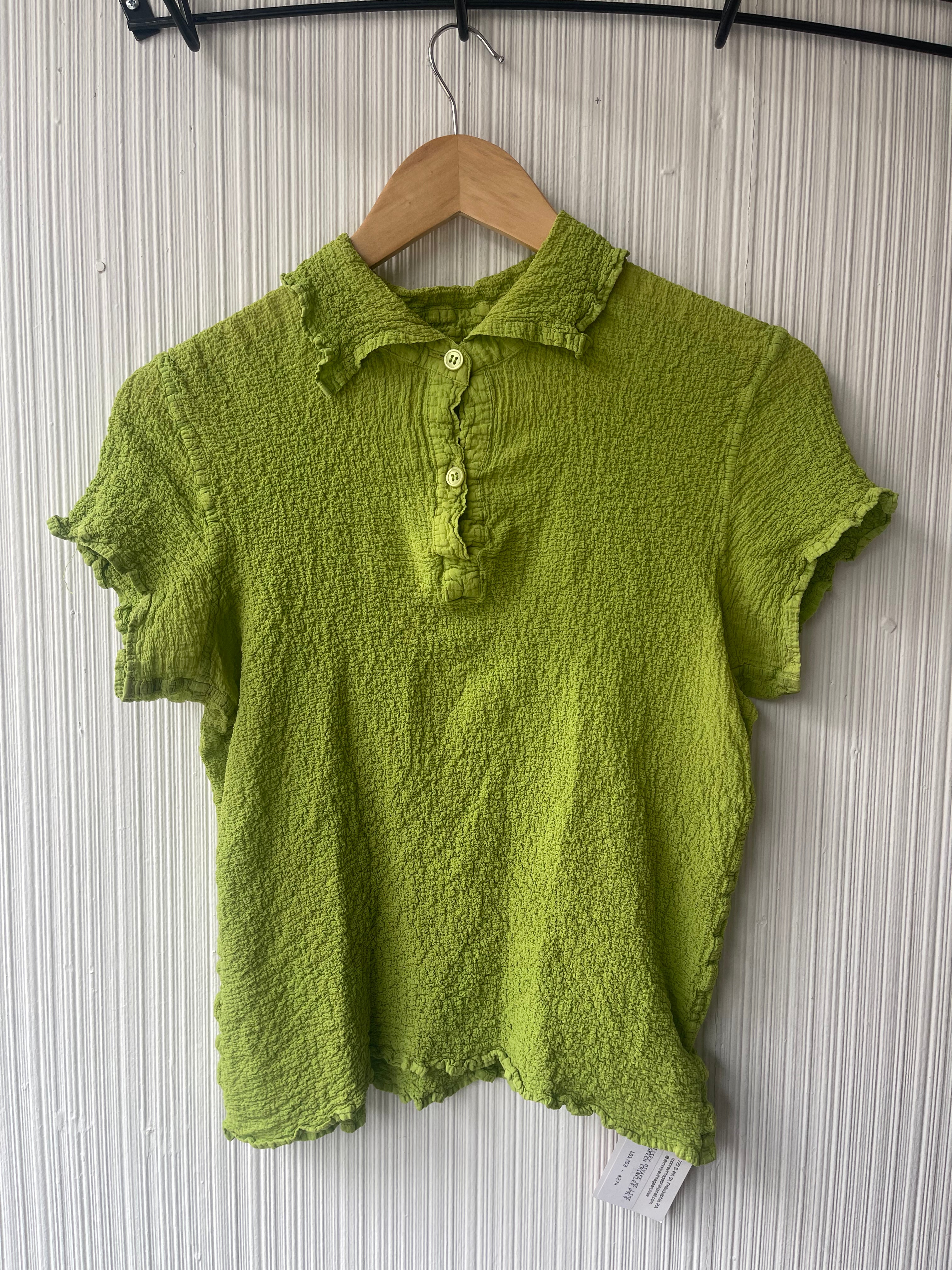 Issey Miyake ME lime green cotton blend crinkly top – Moore Issey Miyake ME lime green cotton blend crinkly top – Moore