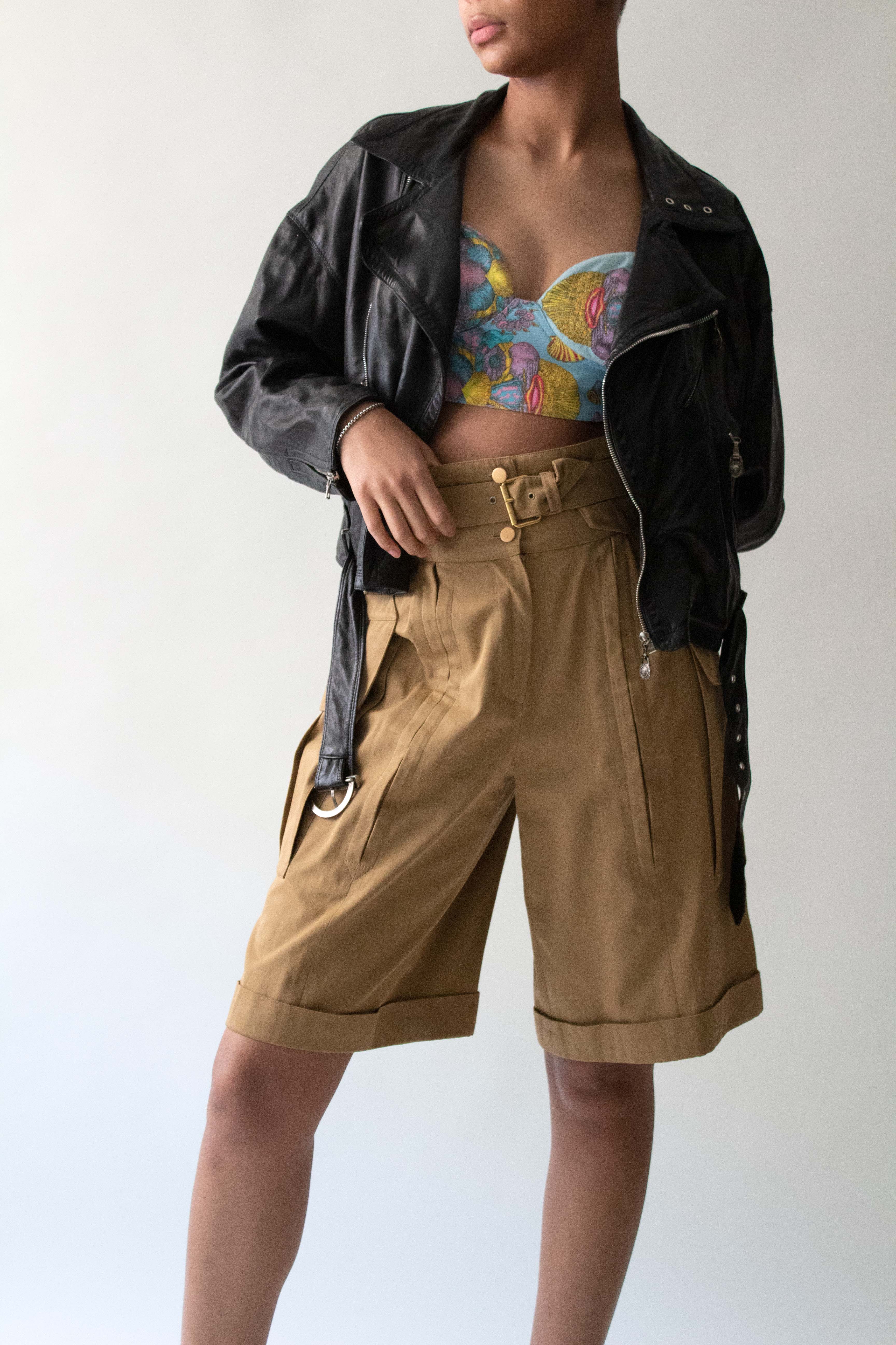 Claude Montana Brown Cotton Short