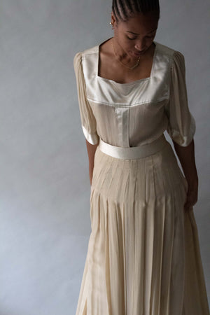 Geoffrey Beene Champagne Silk Chiffon Skirt Set