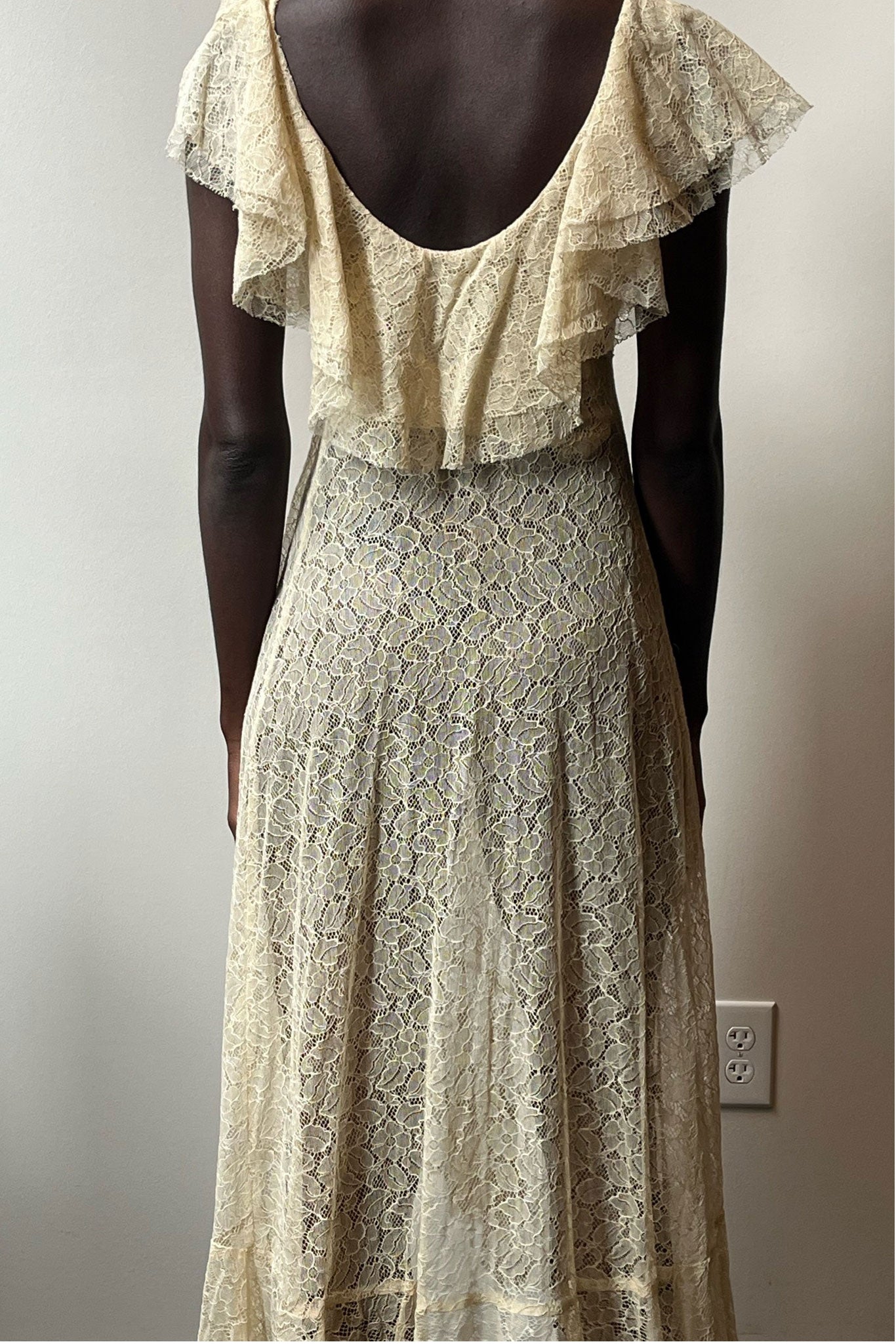 Vintage 1930s ivory cotton lace dress